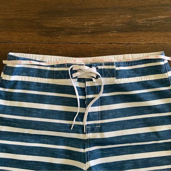 Ezekiel Men's Navy White Stripe Swim Shorts Boardshorts Swim Trunks Size 36 - Picture 11 of 14